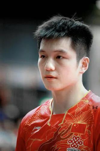 中国十大乒乓球拍排名（中国十大乒乓球拍排名克洛斯威）