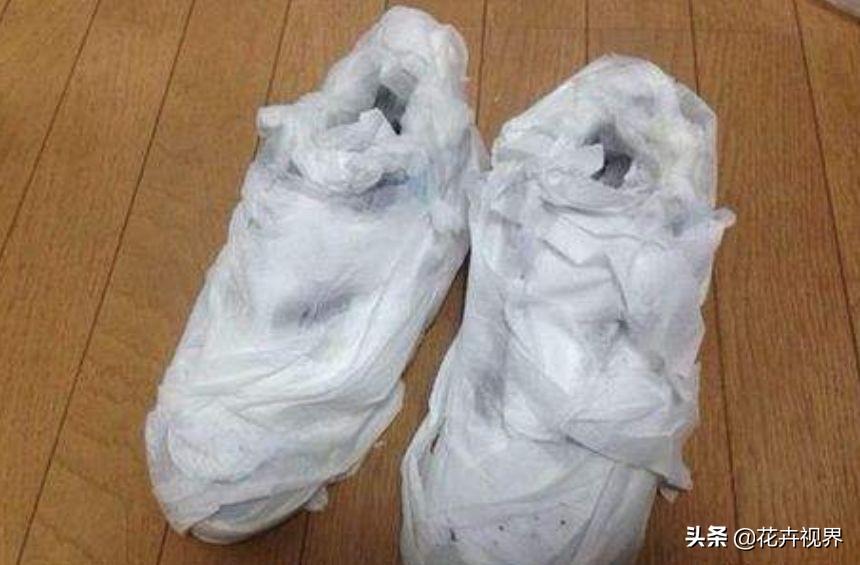 洗完鞋子为什么要用纸包（洗鞋子为什么要用卫生纸包着）