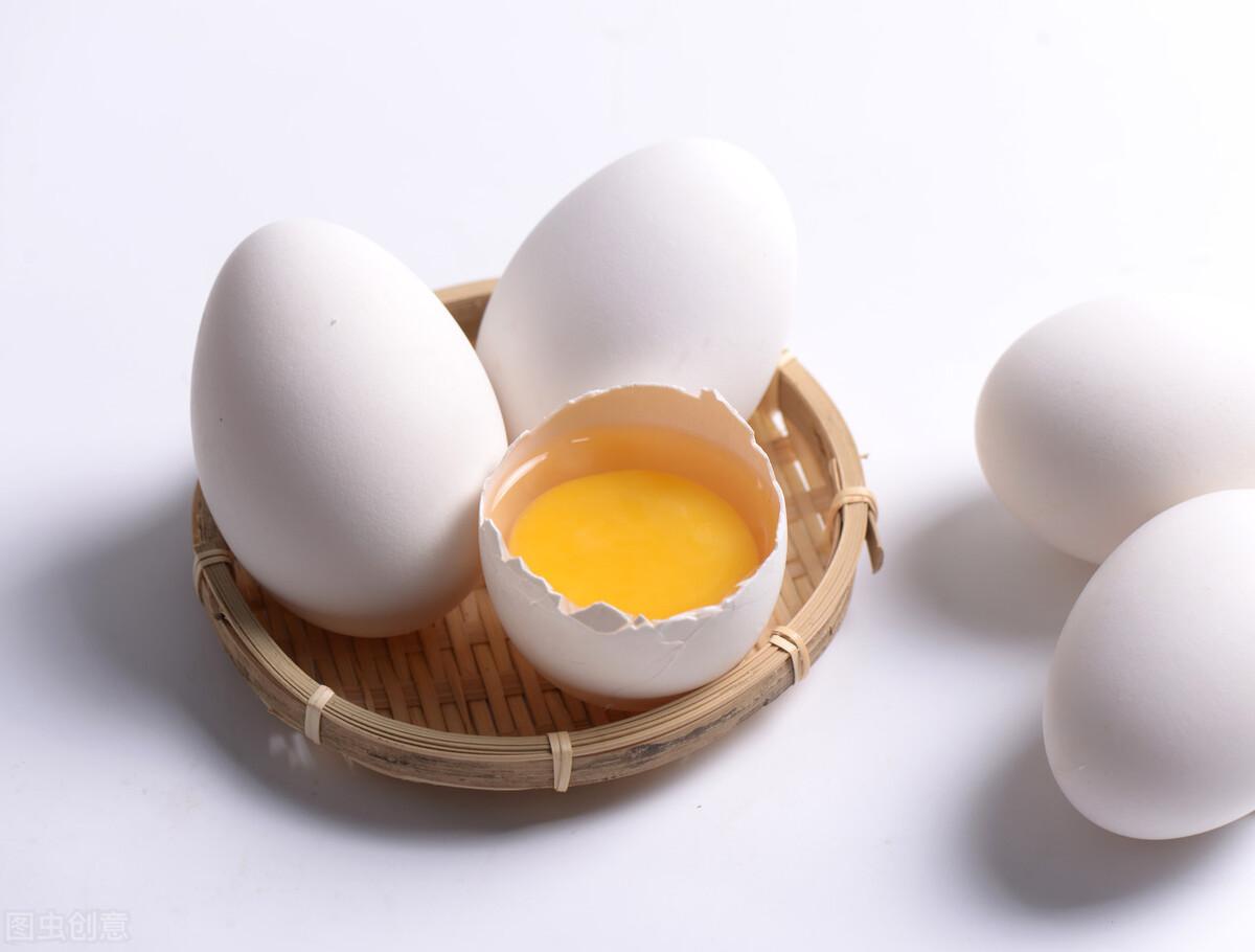 鸽子蛋哪五种人不能吃（鸽子蛋哪五种人不能吃白内障能吃鸽子蛋吗）
