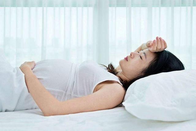 七个孕期征兆暗示你怀男宝宝（七个孕期征兆暗示你怀女宝宝）
