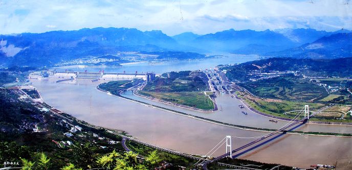描写长江及三峡壮丽景色的古诗（描写长江或者三峡的诗词）