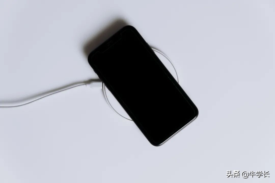 苹果手机怎么充电电池寿命长（苹果13pro充电正确方式）