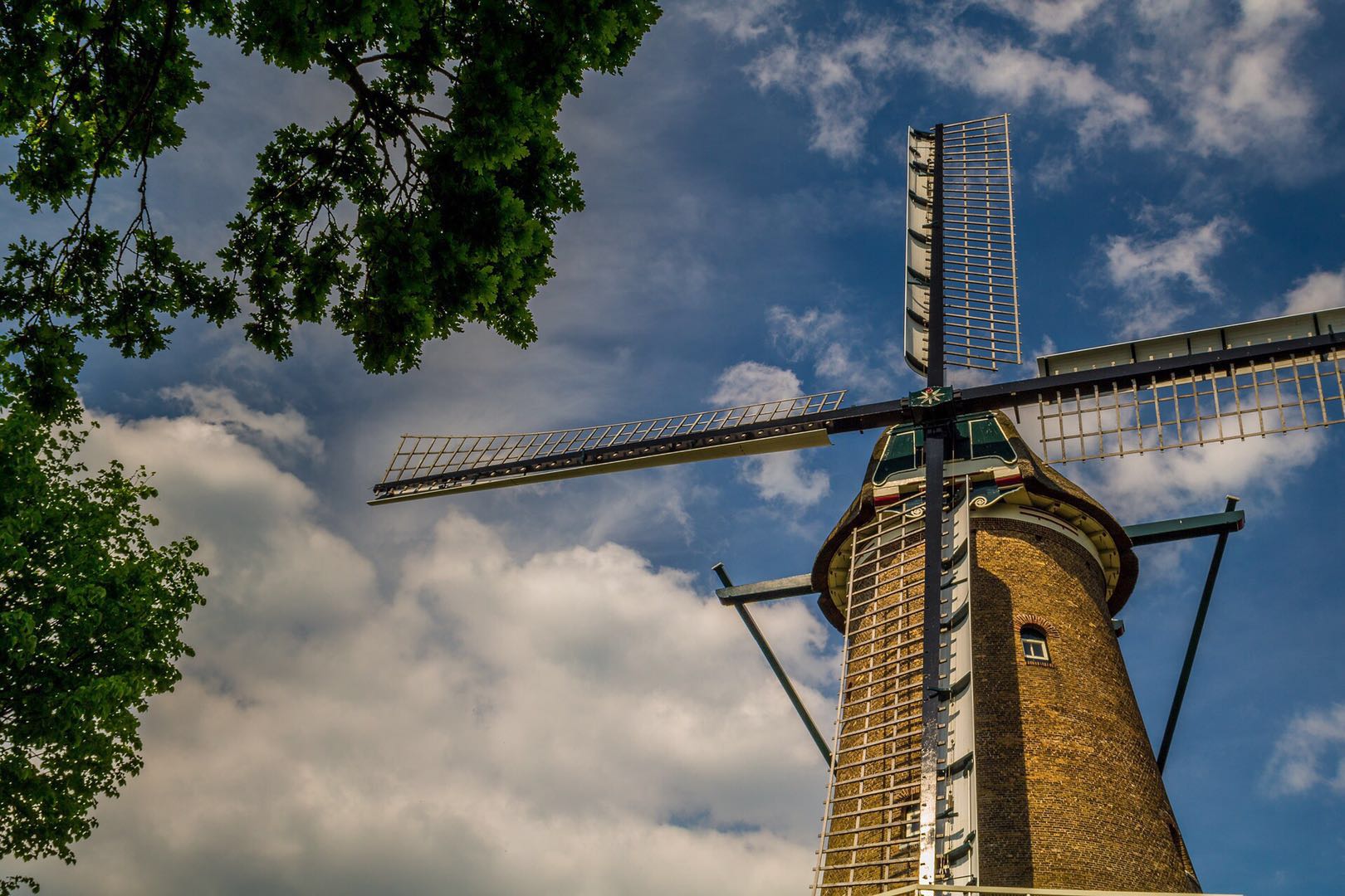 “风车之国”荷兰的风车真正的功能是这些