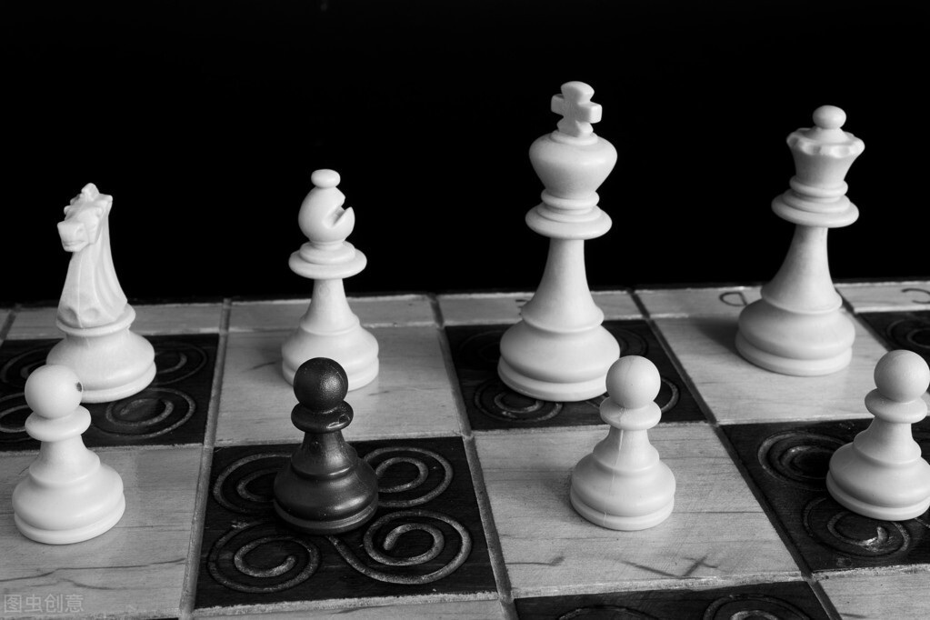 国际象棋的走法（国际象棋的走法和吃法）