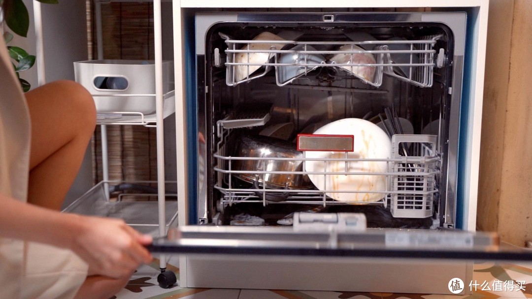 老板洗碗机使用方法（老板洗碗机使用方法视频教程强排水）