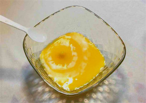 隔水蒸带壳鸡蛋（隔水蒸带壳鸡蛋的做法）